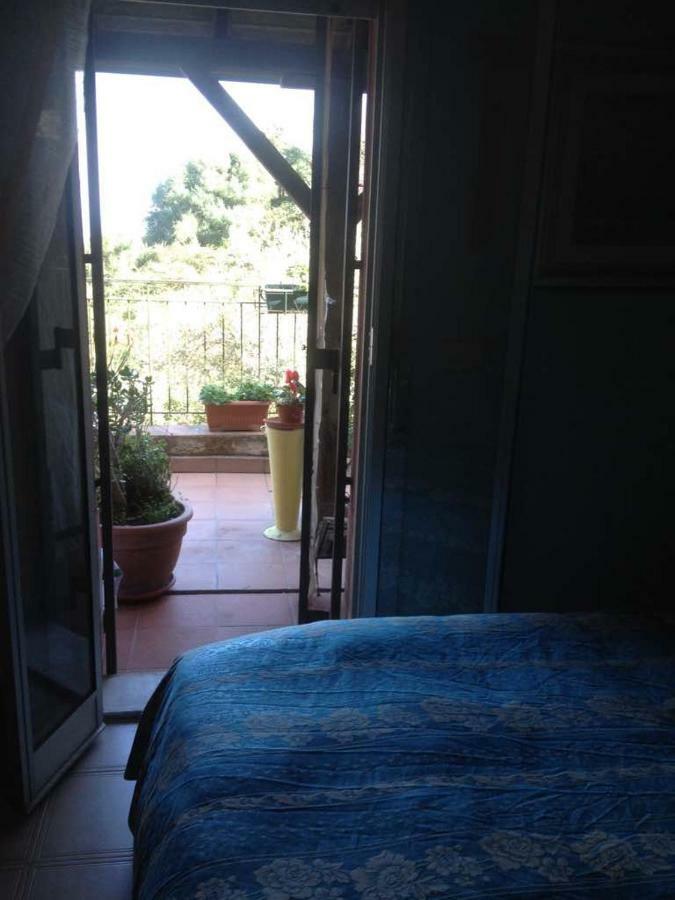 Carly & Dane Vacation House ตาออร์มินา ภายนอก รูปภาพ
